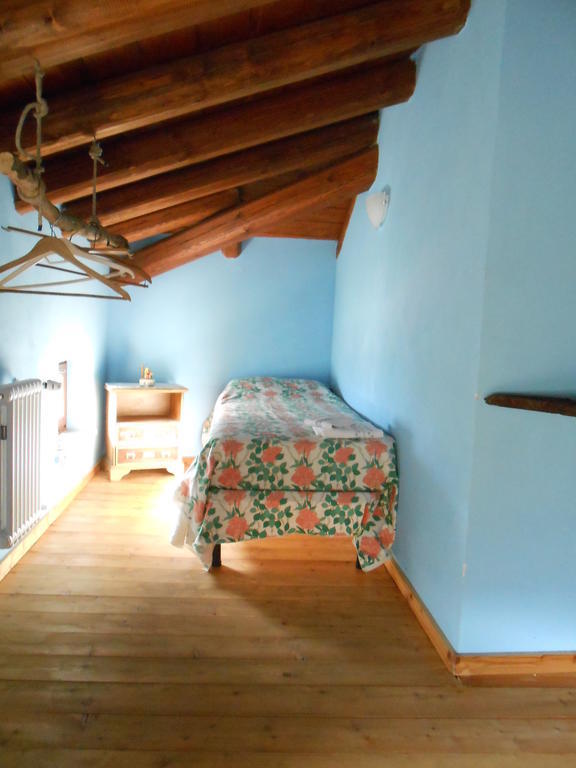 Azienda Agrituristica Risveglio Naturale Varese Ligure Zimmer foto