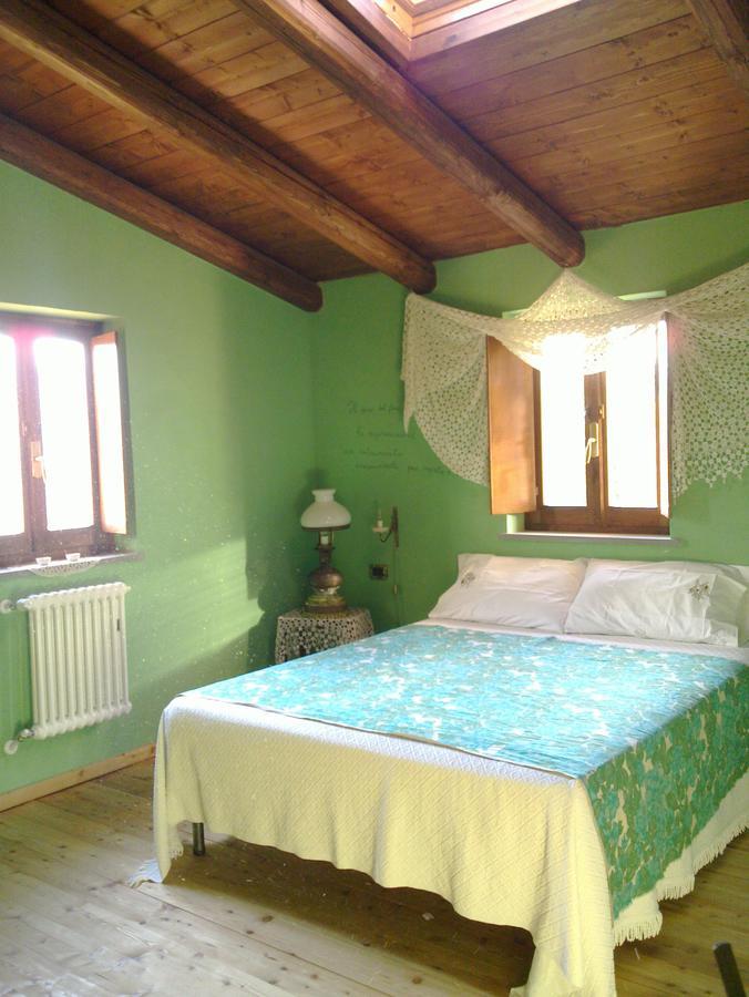 Azienda Agrituristica Risveglio Naturale Varese Ligure Exterior foto
